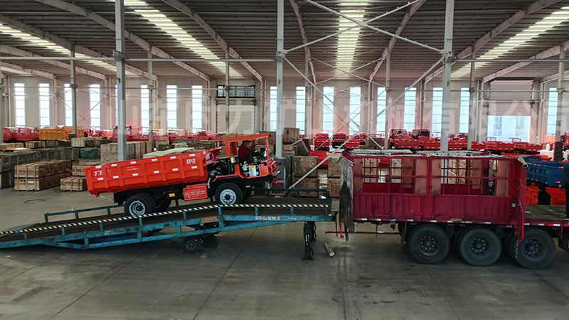 4臺8噸井下自卸車發往湖北